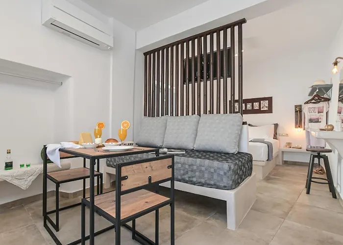 Venetian Suites II